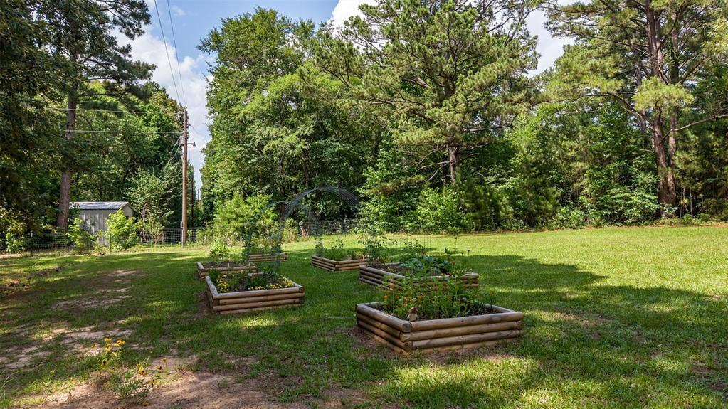 19905 County Road 4130, Lindale, TX 75771 19905 County Road 4130, Lindale, TX 75771