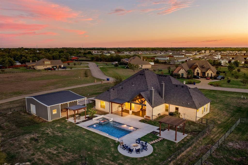 5014 White Pine Drive, Royse City, TX 75189 5014 White Pine Drive, Royse City, TX 75189