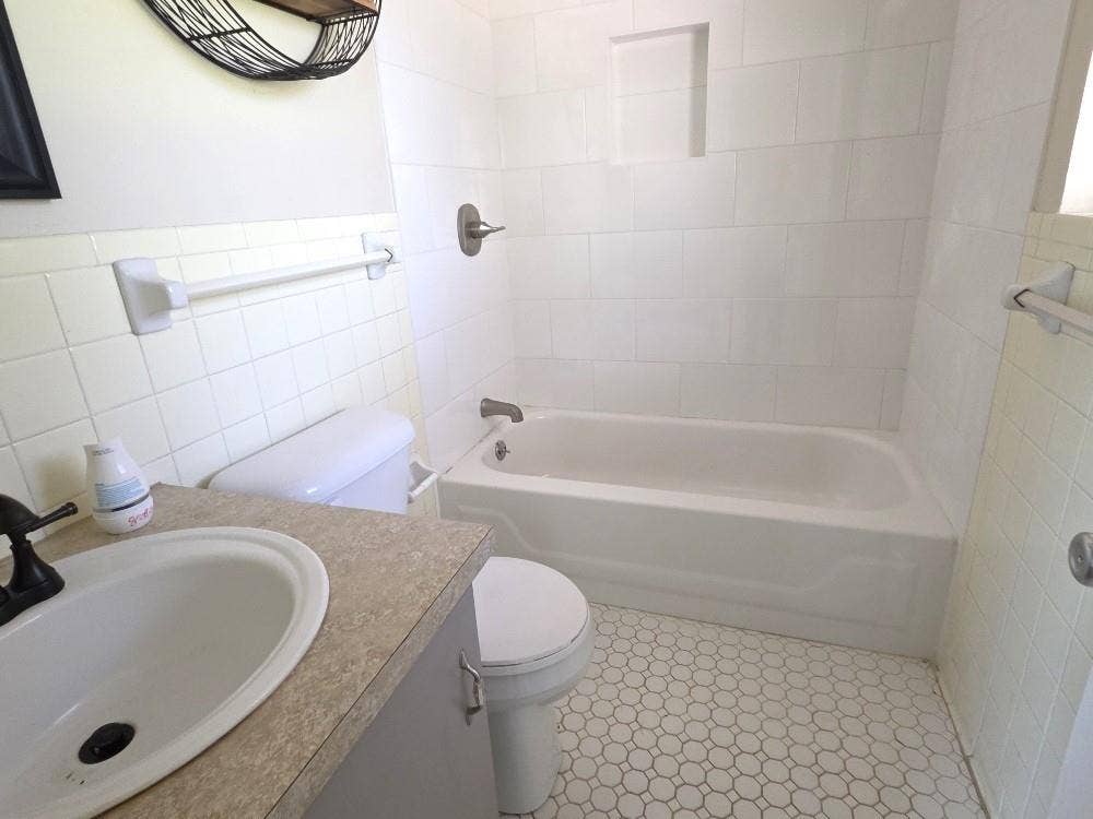 912 Penrod Drive, Granbury, TX 76048 912 Penrod Drive, Granbury, TX 76048