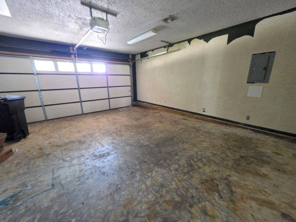 912 Penrod Drive, Granbury, TX 76048 912 Penrod Drive, Granbury, TX 76048