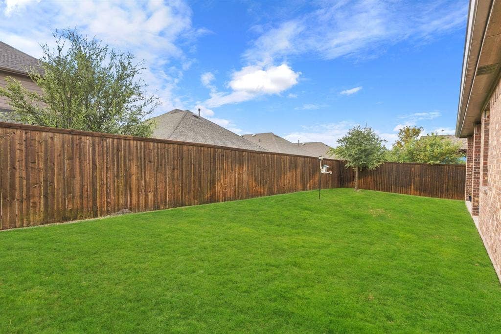 427 Pleasant Hill Lane, Fate, TX 75189 427 Pleasant Hill Lane, Fate, TX 75189