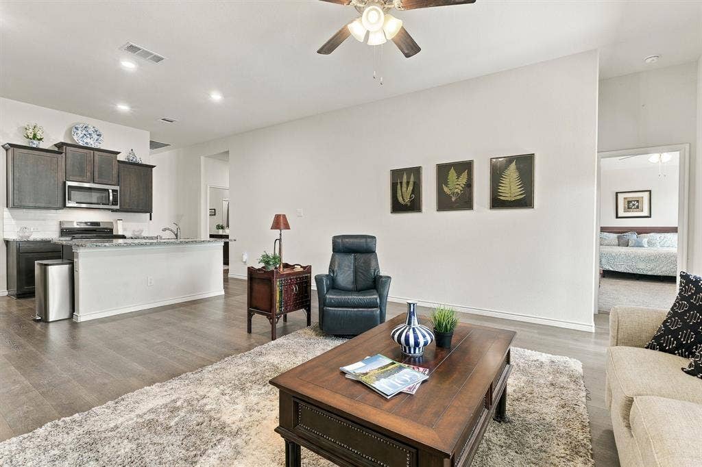 427 Pleasant Hill Lane, Fate, TX 75189 427 Pleasant Hill Lane, Fate, TX 75189