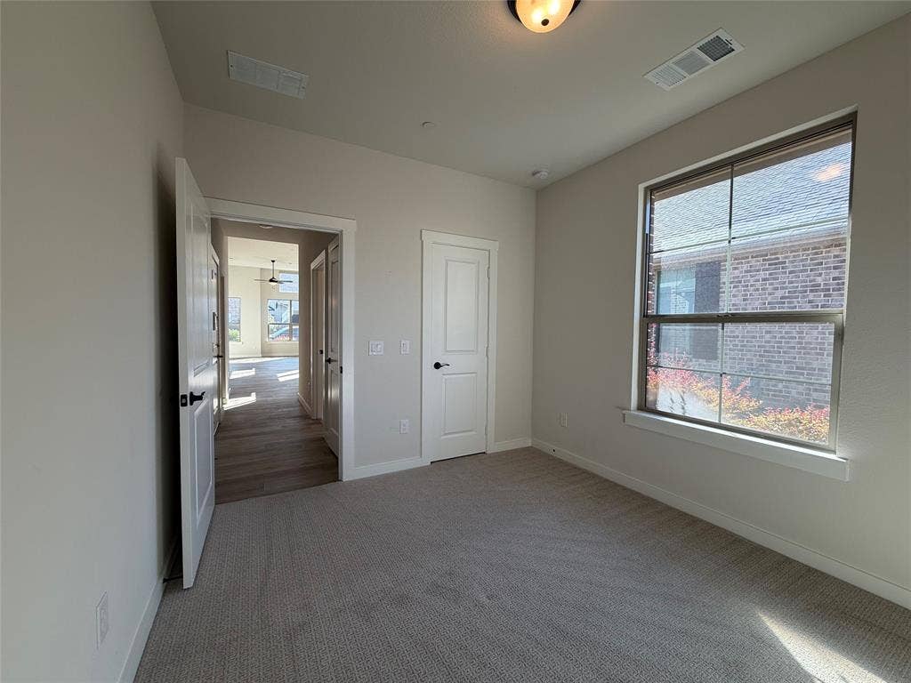 7219 Calistoga Lane, Grand Prairie, TX 75054 7219 Calistoga Lane, Grand Prairie, TX 75054