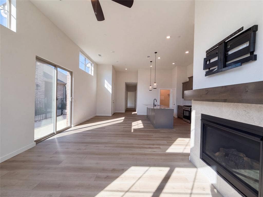 7219 Calistoga Lane, Grand Prairie, TX 75054 7219 Calistoga Lane, Grand Prairie, TX 75054