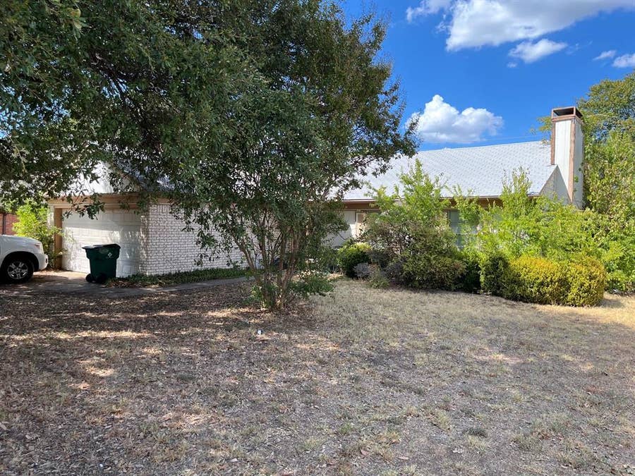 Property photo for 2100 Jessie Place, Edgecliff Village, TX