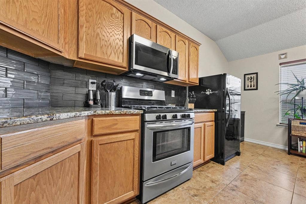 608 Rothschild Lane, Murphy, TX 75094 608 Rothschild Lane, Murphy, TX 75094
