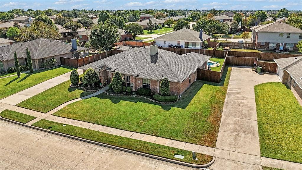 608 Rothschild Lane, Murphy, TX 75094 608 Rothschild Lane, Murphy, TX 75094