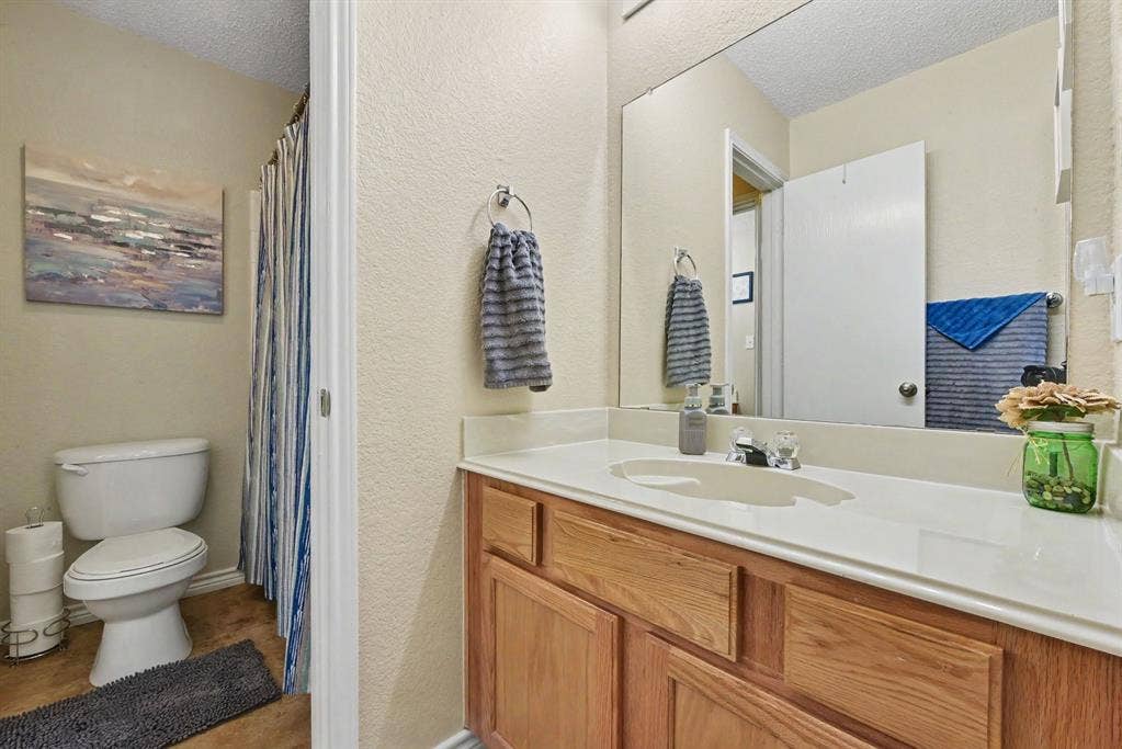 608 Rothschild Lane, Murphy, TX 75094 608 Rothschild Lane, Murphy, TX 75094