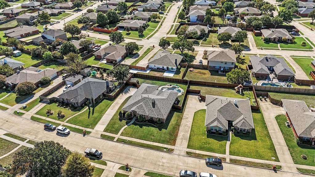608 Rothschild Lane, Murphy, TX 75094 608 Rothschild Lane, Murphy, TX 75094