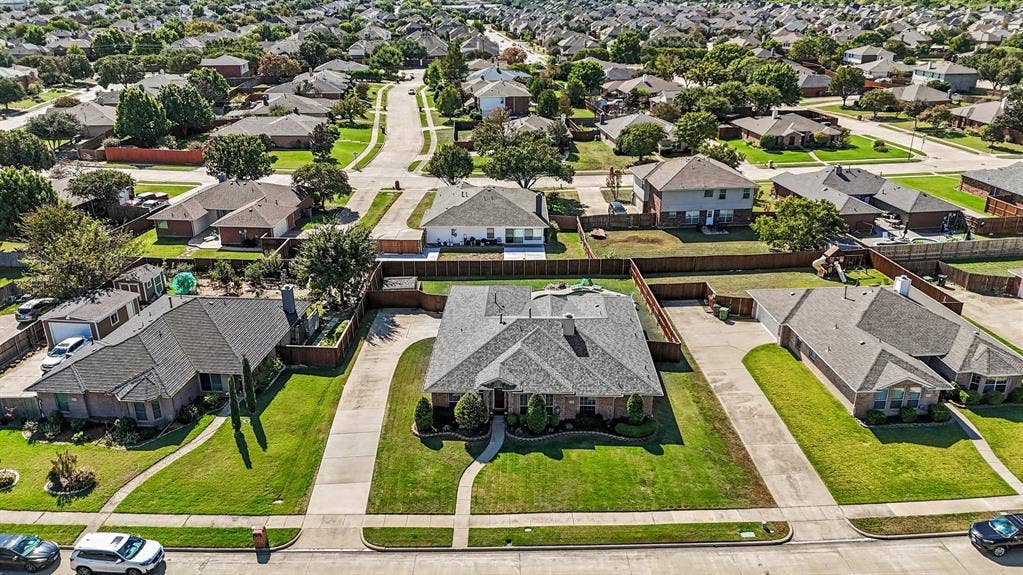 608 Rothschild Lane, Murphy, TX 75094 608 Rothschild Lane, Murphy, TX 75094