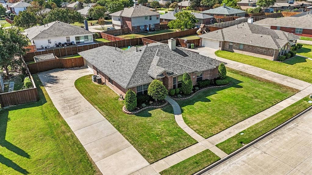 608 Rothschild Lane, Murphy, TX 75094 608 Rothschild Lane, Murphy, TX 75094