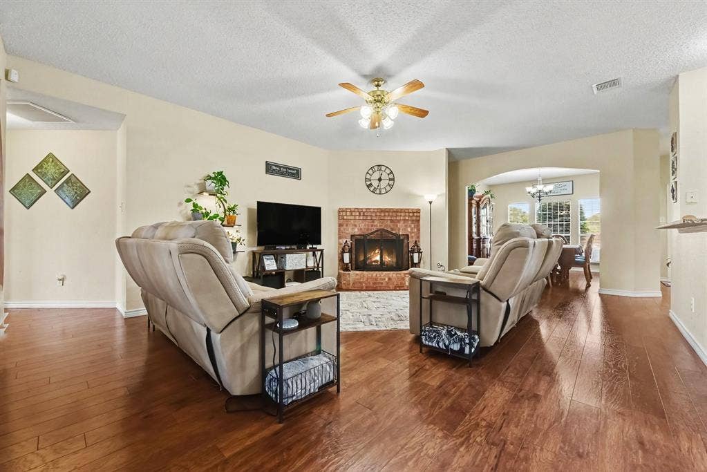 608 Rothschild Lane, Murphy, TX 75094 608 Rothschild Lane, Murphy, TX 75094