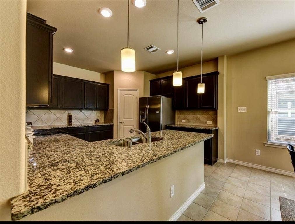 10425 Big Sandy Court, McKinney, TX 75071 10425 Big Sandy Court, McKinney, TX 75071