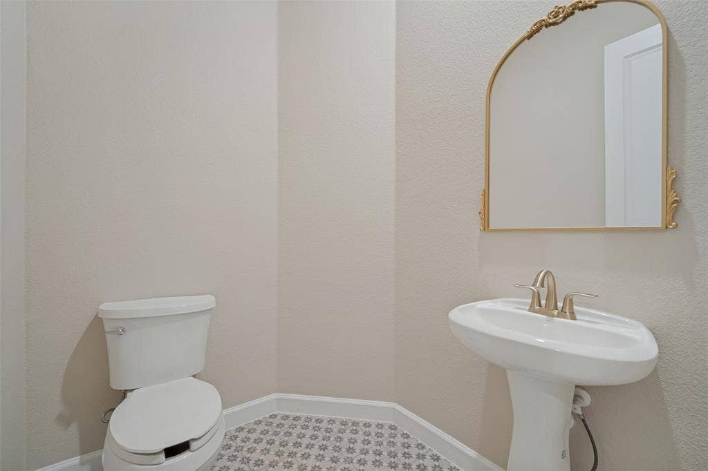 Half bathroom just off the living spaces