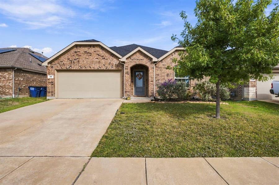 Property photo for 916 Evergreen Street, Princeton, TX