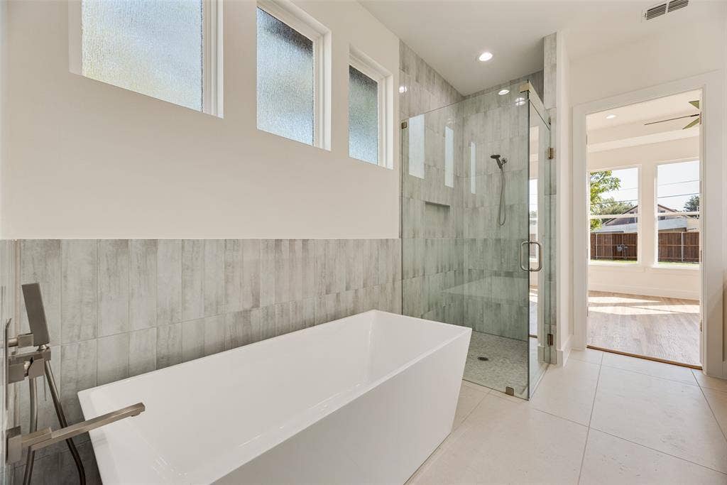 1830 S Marsalis Avenue, Dallas, TX 75216 1830 S Marsalis Avenue, Dallas, TX 75216