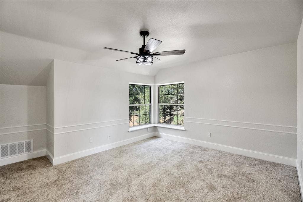 2912 Bluffview Drive, Garland, TX 75043 2912 Bluffview Drive, Garland, TX 75043