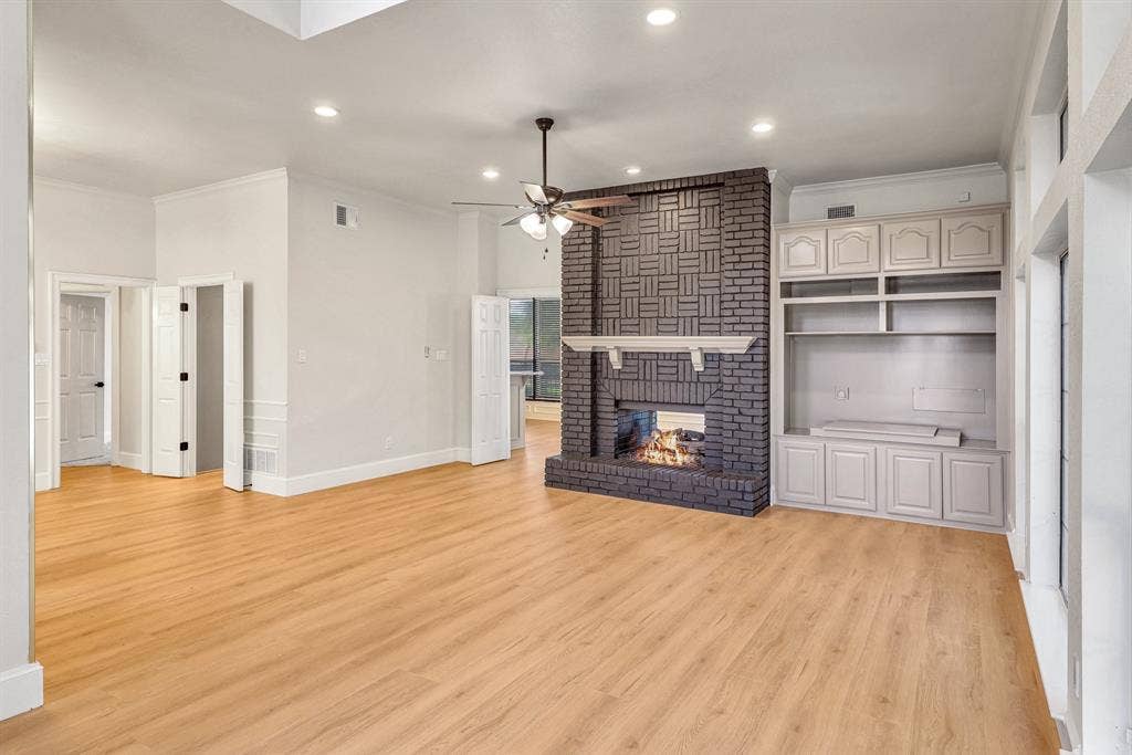 2912 Bluffview Drive, Garland, TX 75043 2912 Bluffview Drive, Garland, TX 75043