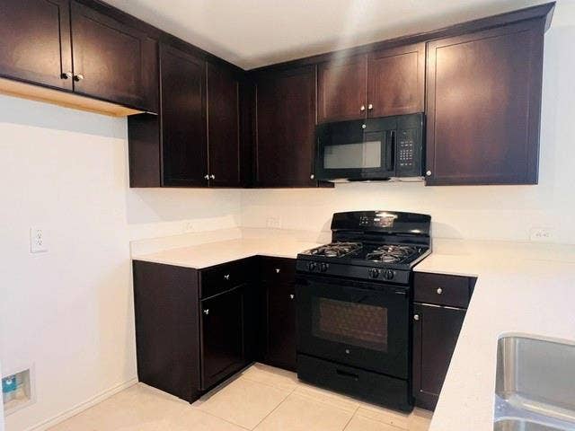 3127 Helix Bay Drive, Crandall, TX 75114 3127 Helix Bay Drive, Crandall, TX 75114