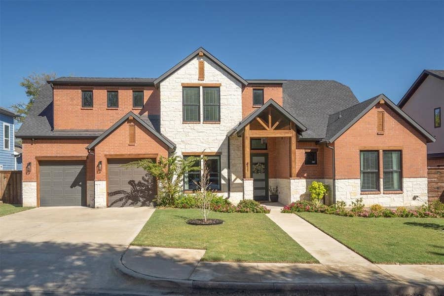 Property photo for 411 Turner Road, Grapevine, TX
