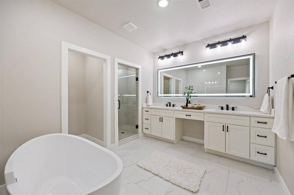 1103 S Tyler Street, Dallas, TX 75208 1103 S Tyler Street, Dallas, TX 75208