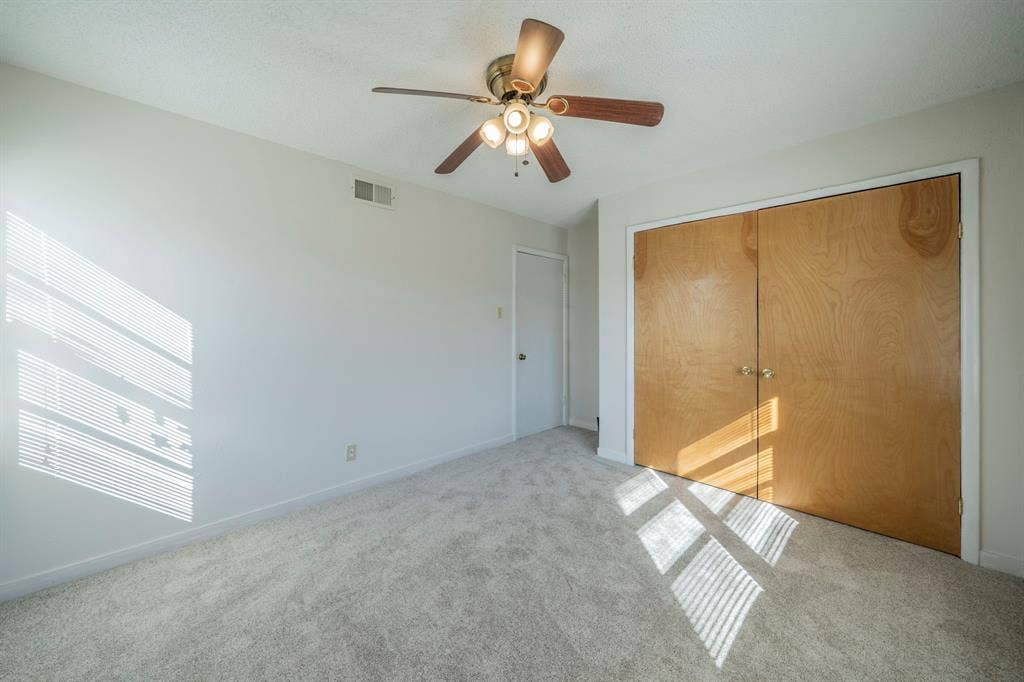 4147 Huckleberry Circle, Dallas, TX 75216 4147 Huckleberry Circle, Dallas, TX 75216