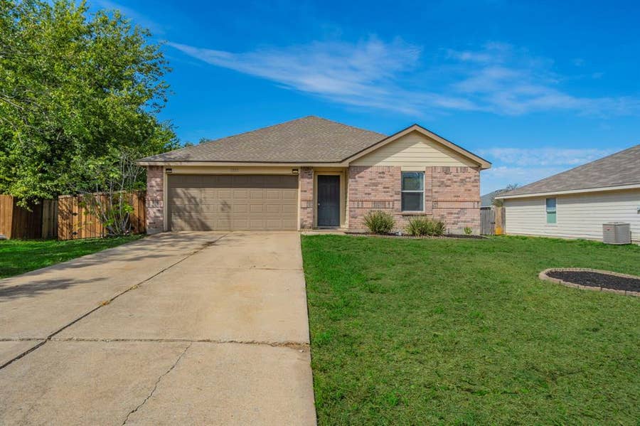 Property photo for 1803 Brookwood Drive, Terrell, TX