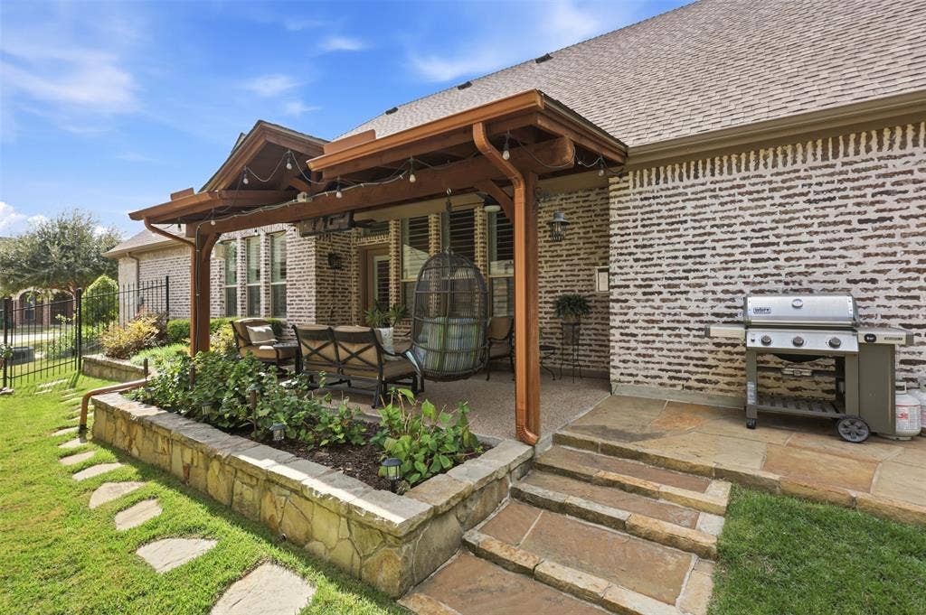 1304 Steepleview Lane, McKinney, TX 75069 1304 Steepleview Lane, McKinney, TX 75069