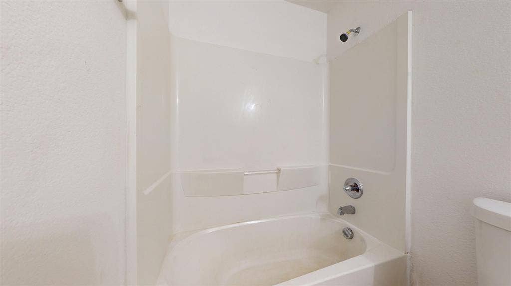 3823 Colonial Avenue, Dallas, TX 75215 3823 Colonial Avenue, Dallas, TX 75215