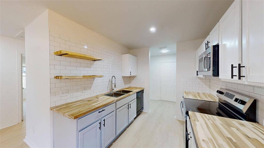 3823 Colonial Avenue, Dallas, TX 75215 3823 Colonial Avenue, Dallas, TX 75215