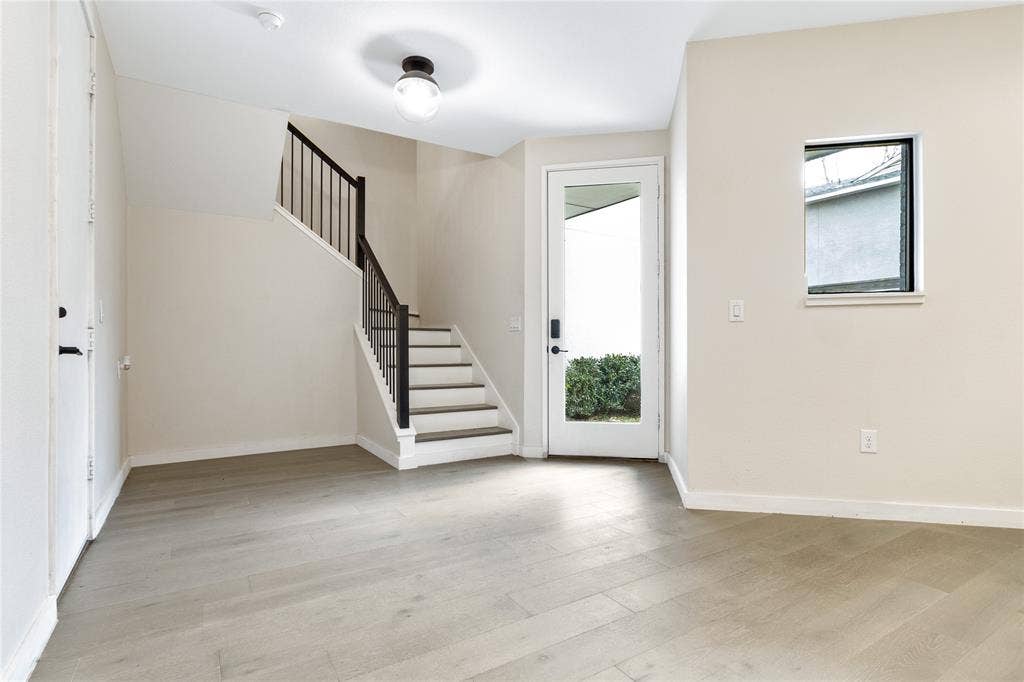 4703 Munger Avenue, #102, Dallas, TX 75204 4703 Munger Avenue, #102, Dallas, TX 75204
