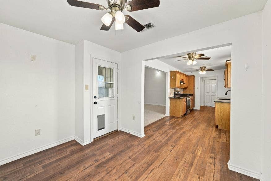 1811 Ocampo Lane, Robinson, TX 76706 1811 Ocampo Lane, Robinson, TX 76706