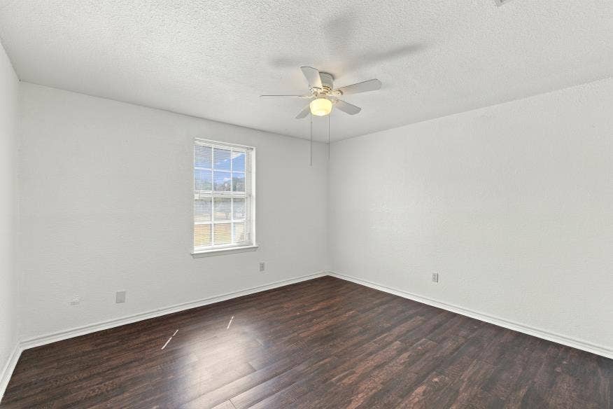 1811 Ocampo Lane, Robinson, TX 76706 1811 Ocampo Lane, Robinson, TX 76706