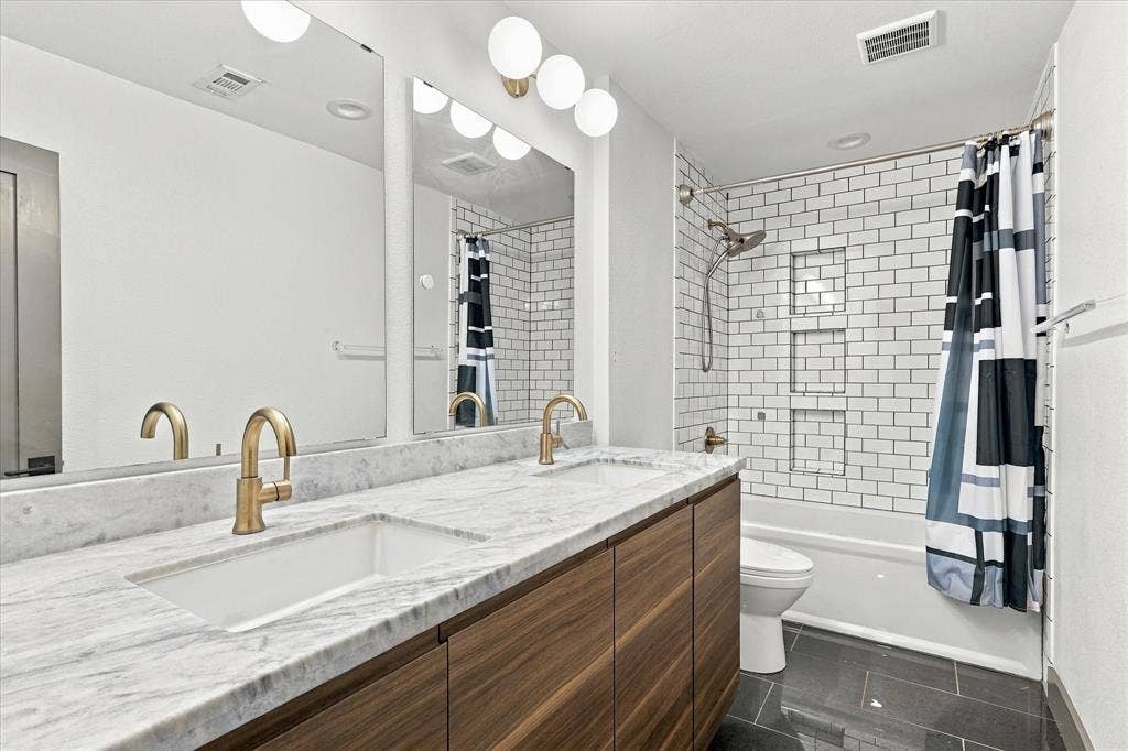 9232 Chimney Corner Lane, Dallas, TX 75243 9232 Chimney Corner Lane, Dallas, TX 75243