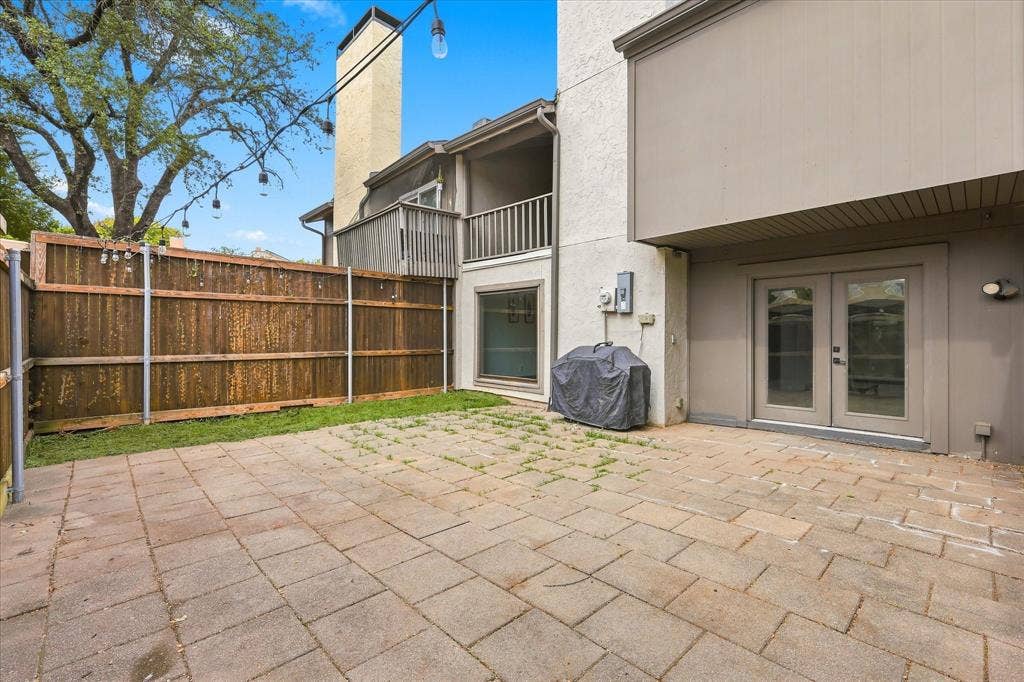 9232 Chimney Corner Lane, Dallas, TX 75243 9232 Chimney Corner Lane, Dallas, TX 75243