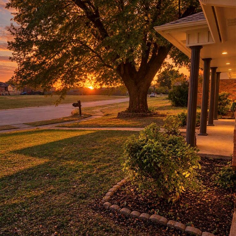 3709 Berrywood Circle, Garland, TX 75040 3709 Berrywood Circle, Garland, TX 75040