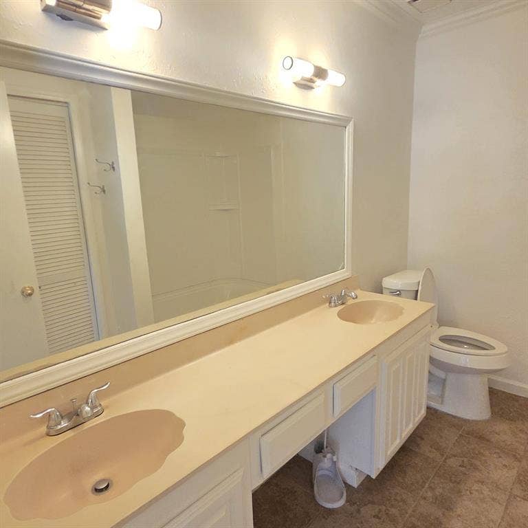 3709 Berrywood Circle, Garland, TX 75040 3709 Berrywood Circle, Garland, TX 75040