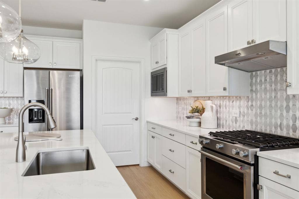 4337 Mickelson Avenue, Celina, TX 75009 *Model Representation - Abundant cabinet space in kitchen
