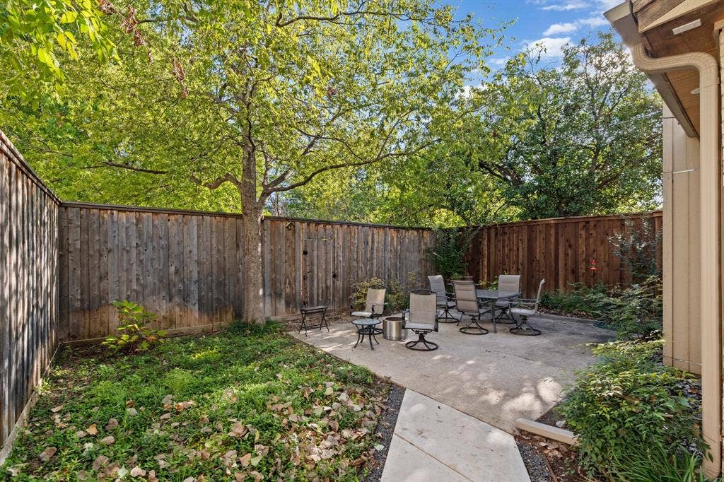 6409 Ridgemont Drive, Dallas, TX 75214 6409 Ridgemont Drive, Dallas, TX 75214