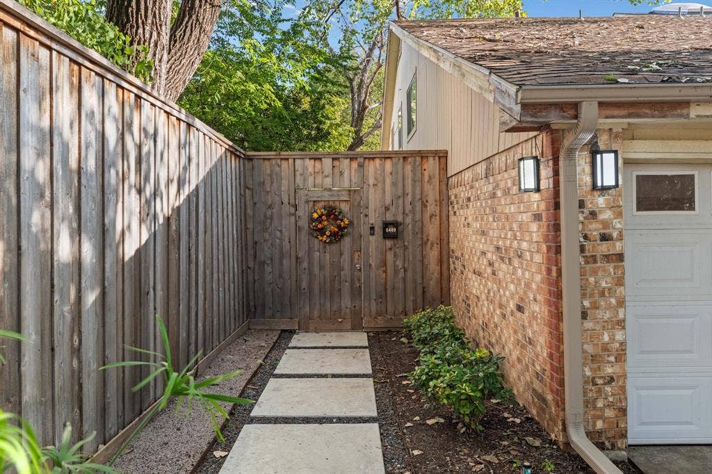 6409 Ridgemont Drive, Dallas, TX 75214 6409 Ridgemont Drive, Dallas, TX 75214