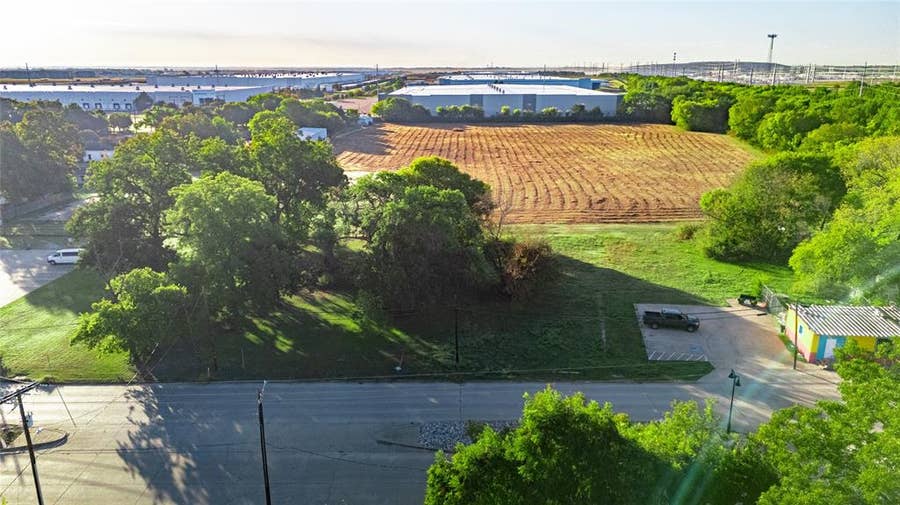 Property photo for 120 E Belt Line Road, #120, Wilmer, TX