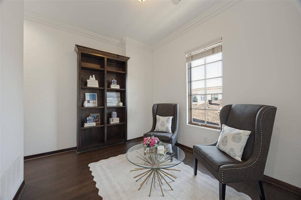4323 Gilbert Avenue, #2, Dallas, TX 75219 4323 Gilbert Avenue, #2, Dallas, TX 75219