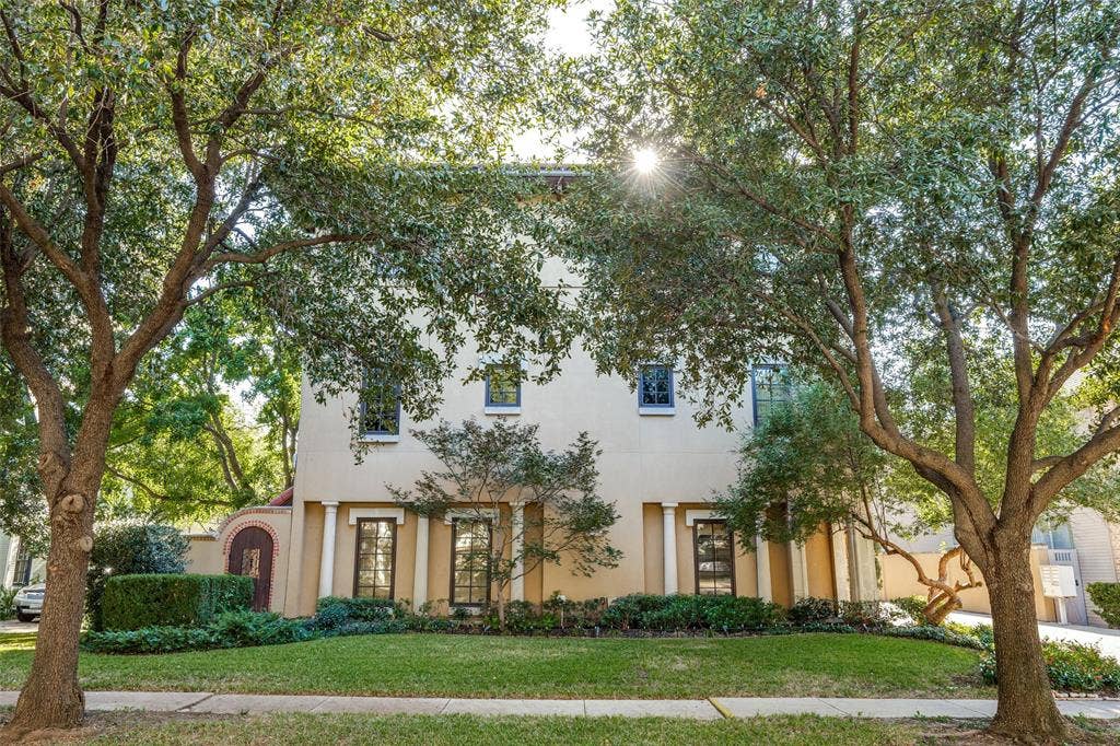 4323 Gilbert Avenue, #2, Dallas, TX 75219 4323 Gilbert Avenue, #2, Dallas, TX 75219