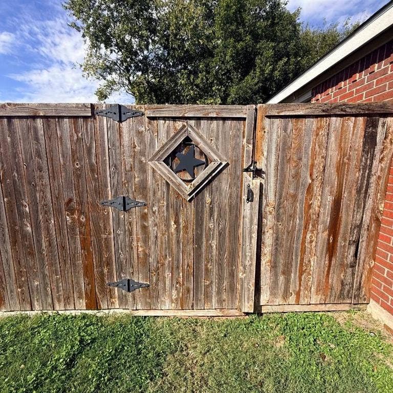 1901 Citadel Drive, Glenn Heights, TX 75154 1901 Citadel Drive, Glenn Heights, TX 75154