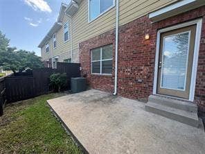 8745 Manhattan Avenue, Plano, TX 75024 8745 Manhattan Avenue, Plano, TX 75024