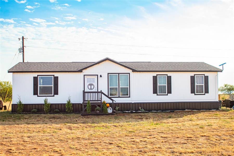 Property photo for 619 Blue Cat Boulevard, Haskell, TX