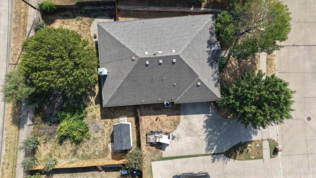613 Quail Hollow Drive, Midlothian, TX 76065 613 Quail Hollow Drive, Midlothian, TX 76065
