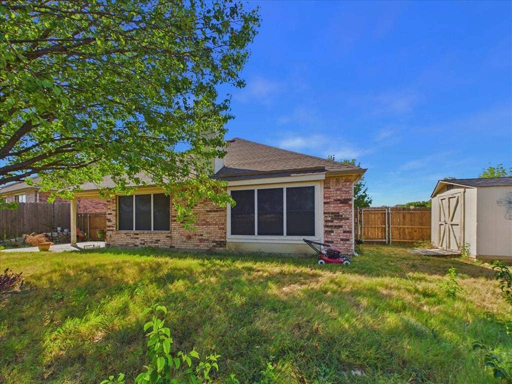 613 Quail Hollow Drive, Midlothian, TX 76065 613 Quail Hollow Drive, Midlothian, TX 76065