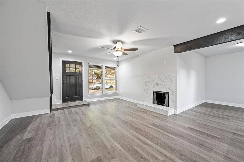 2640 Santa Barbara Drive, Grand Prairie, TX 75052 2640 Santa Barbara Drive, Grand Prairie, TX 75052