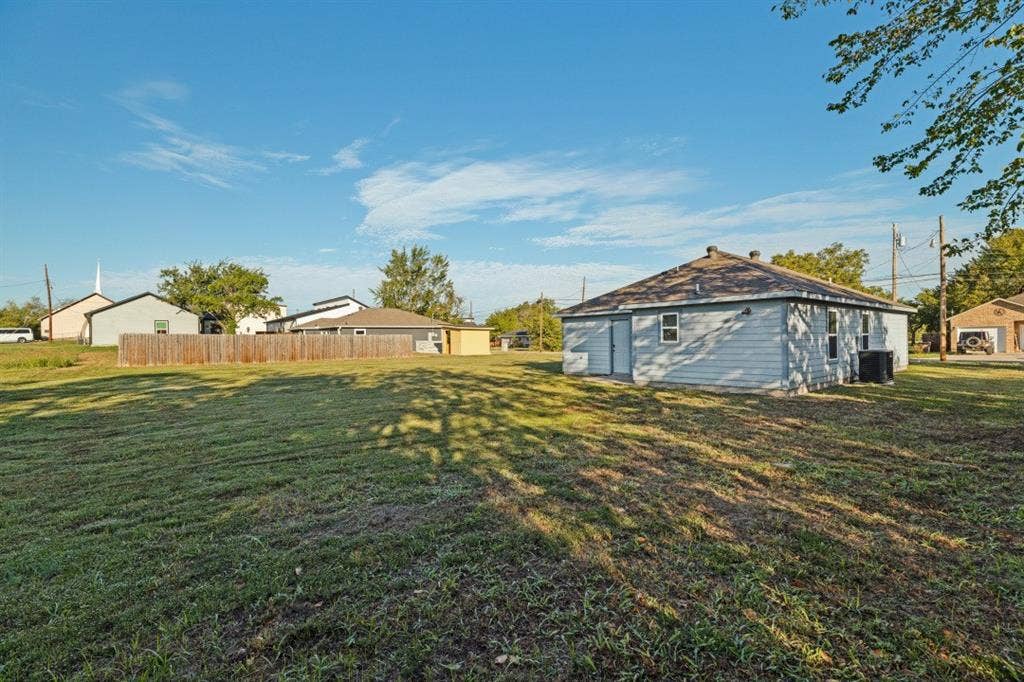 3103 Silver Street, Greenville, TX 75401 3103 Silver Street, Greenville, TX 75401